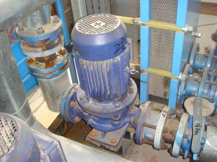 空调管道水泵维修